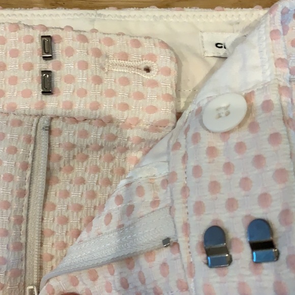 Club Monaco Scallop Shorts - Picture 6 of 6